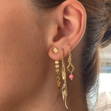 Long twisted hammered earring - Single